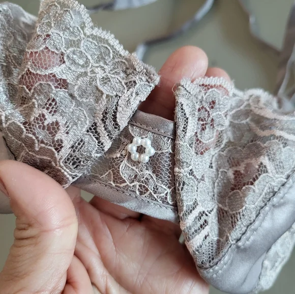 Vintage Christian Dior ballet lavender balconette dainty bra - Picture 2 of 9